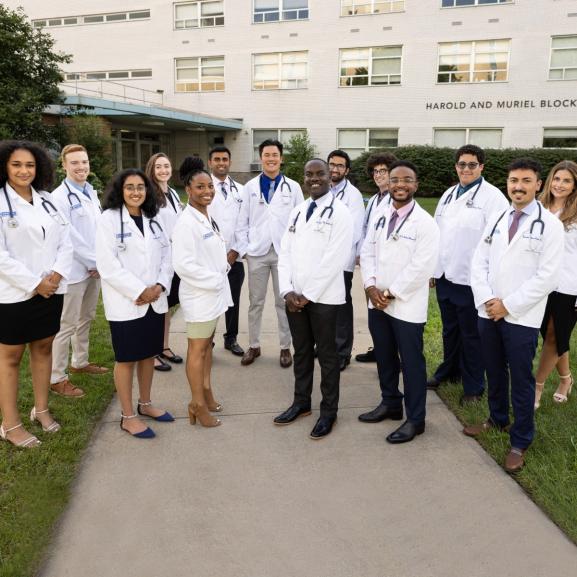 Group of Einstein’s MD Class of 2026 standing outdoors